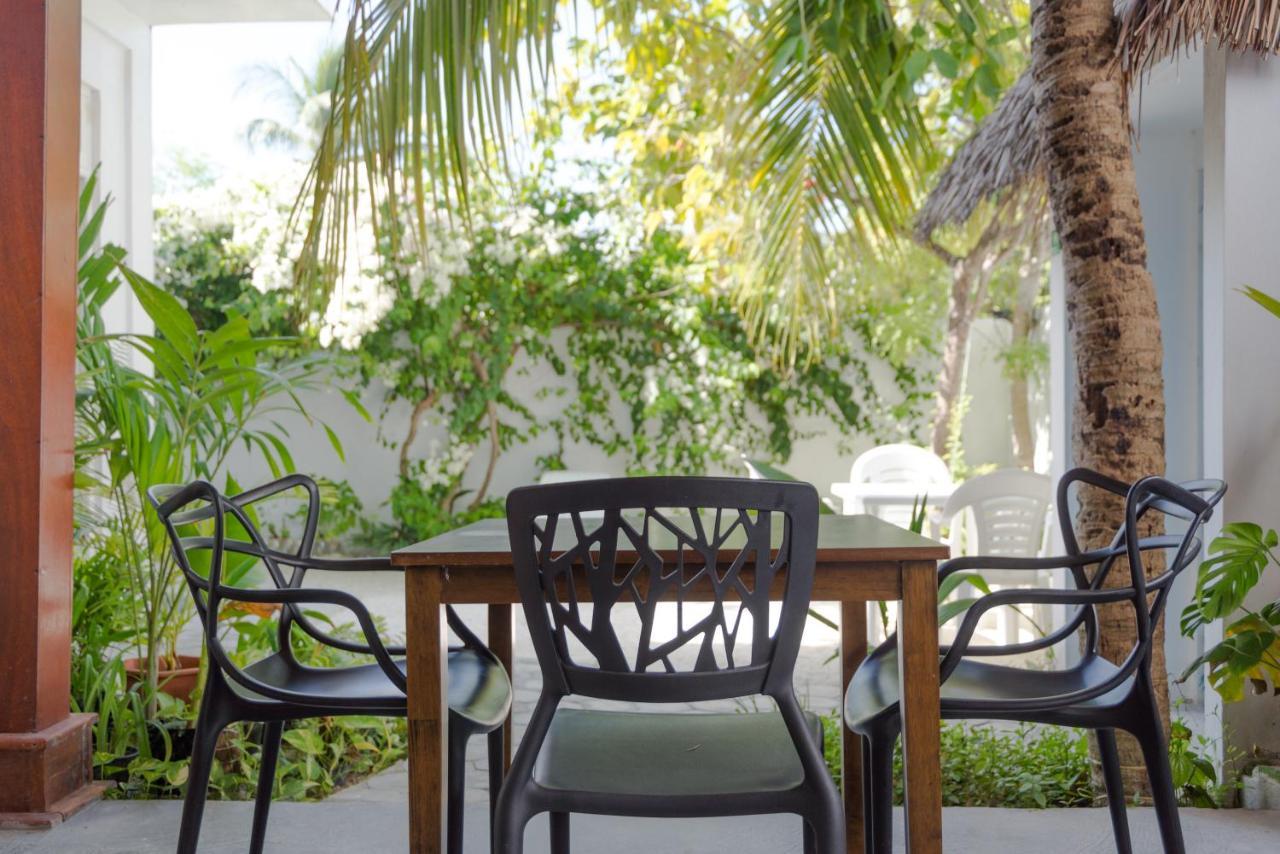 Palm Gate Maldives Otel Thulusdhoo Dış mekan fotoğraf