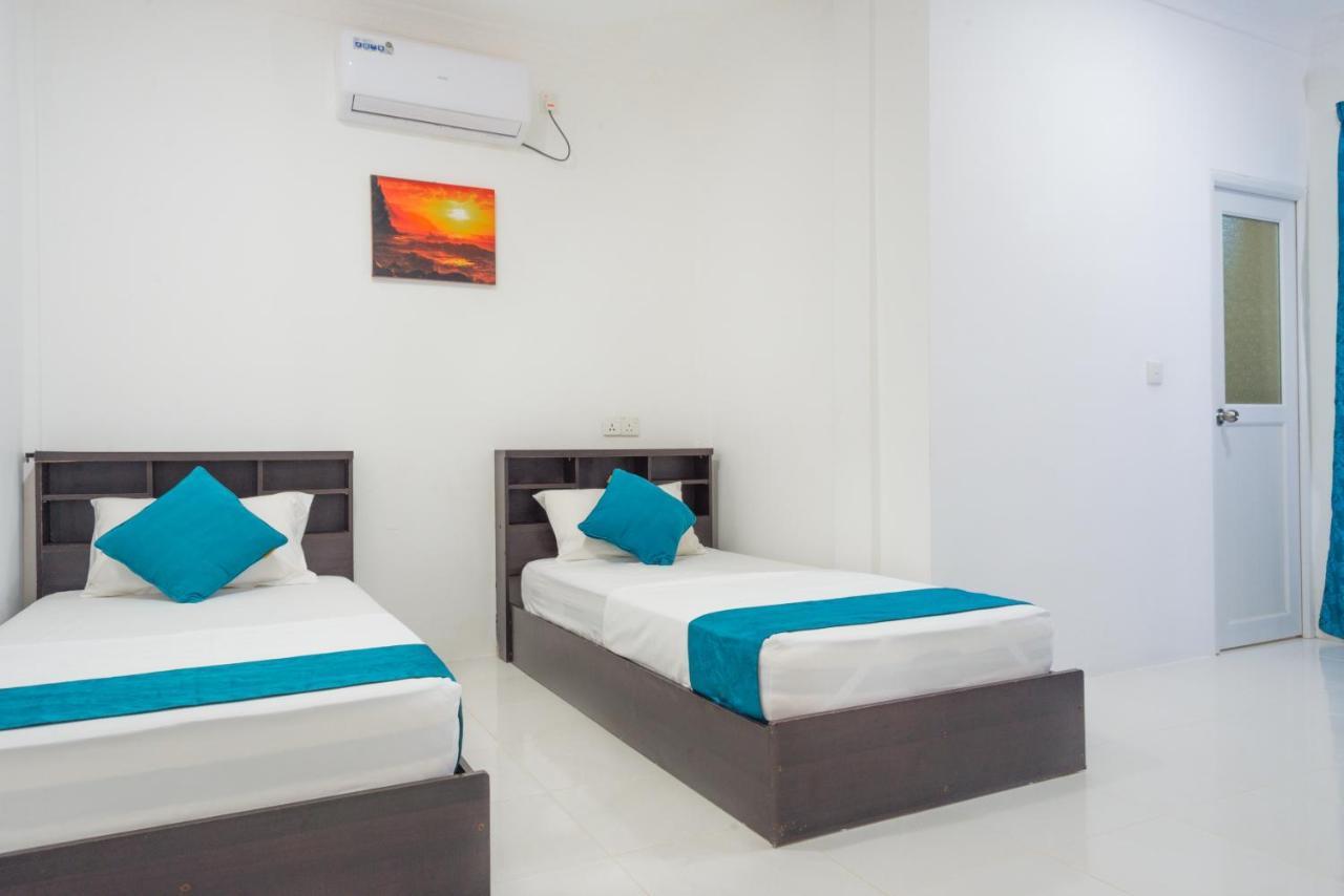 Palm Gate Maldives Otel Thulusdhoo Dış mekan fotoğraf