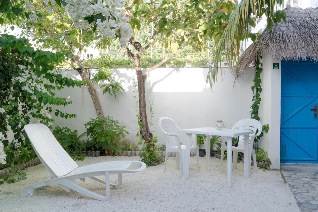 Palm Gate Maldives Otel Thulusdhoo Dış mekan fotoğraf